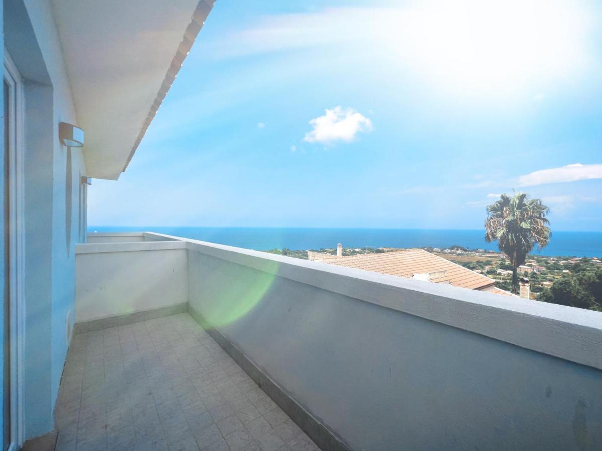 Perla Blu Tropea Bed & Breakfast Санта Доменика Екстериор снимка