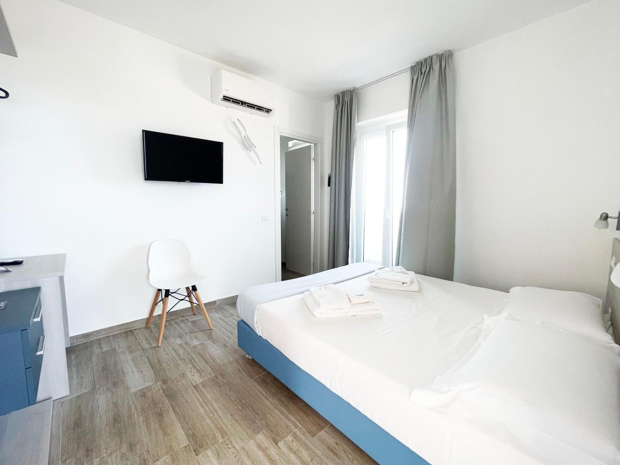 Perla Blu Tropea Bed & Breakfast Санта Доменика Екстериор снимка