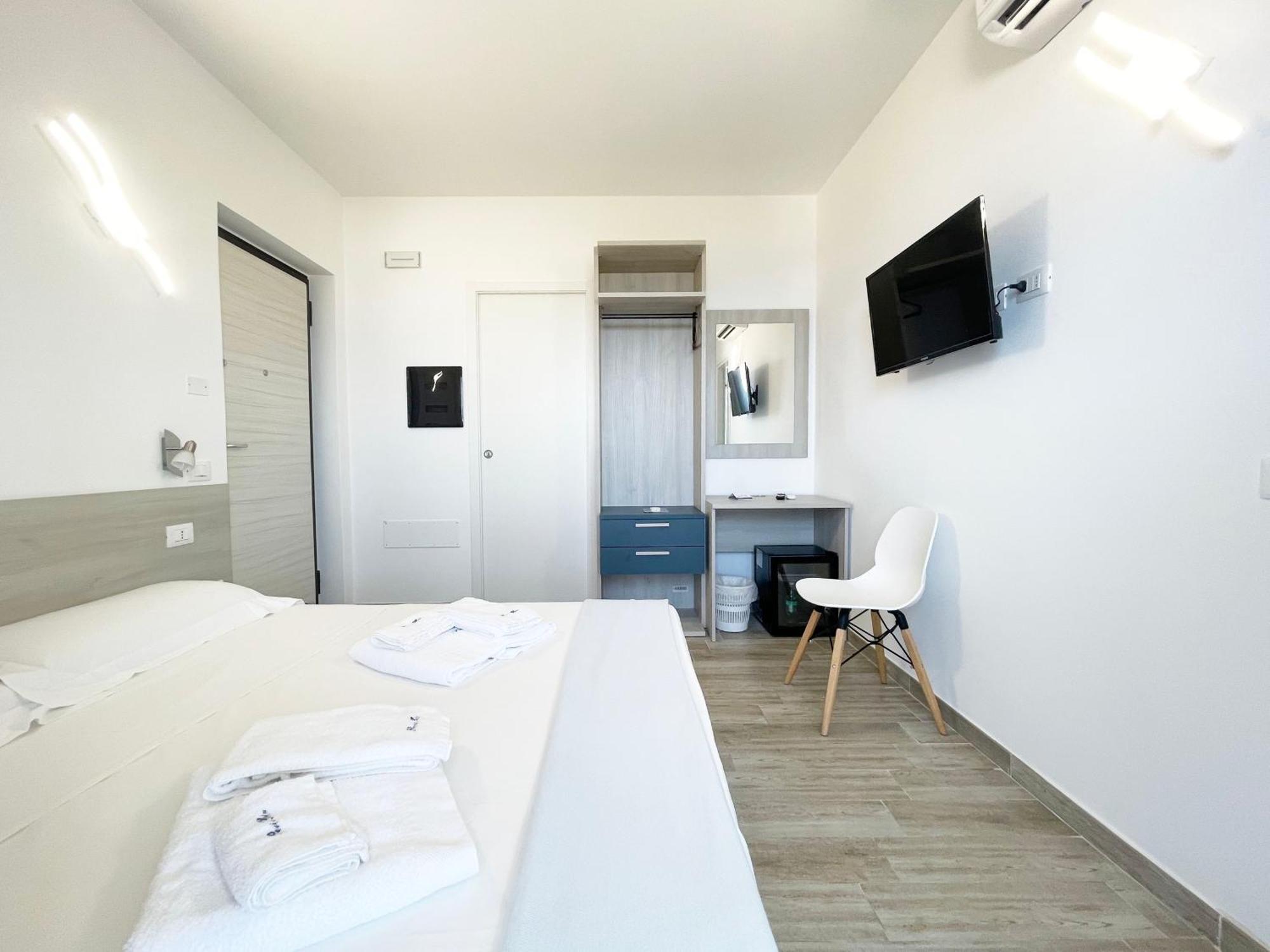 Perla Blu Tropea Bed & Breakfast Санта Доменика Екстериор снимка